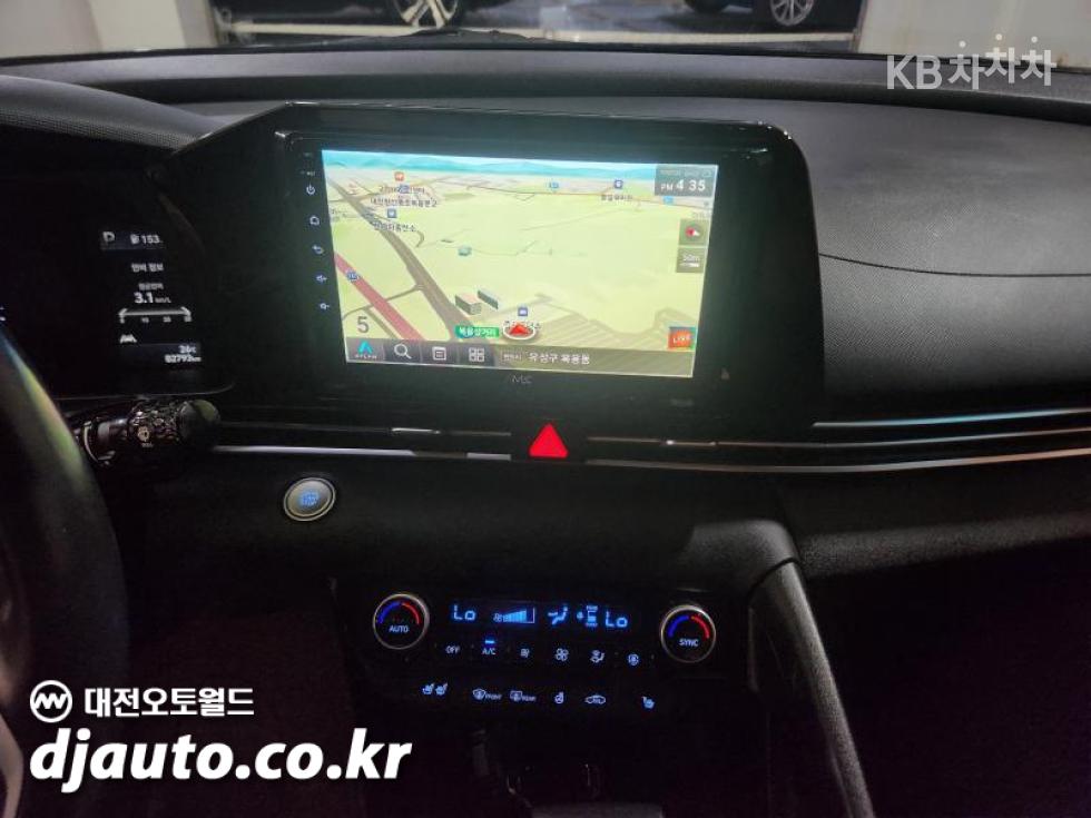 Hyundai Avante — miniaturë 9