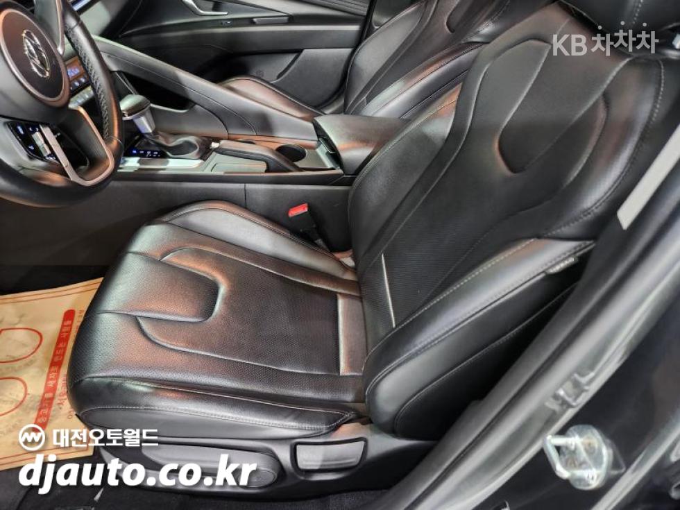 Hyundai Avante — miniaturë 15