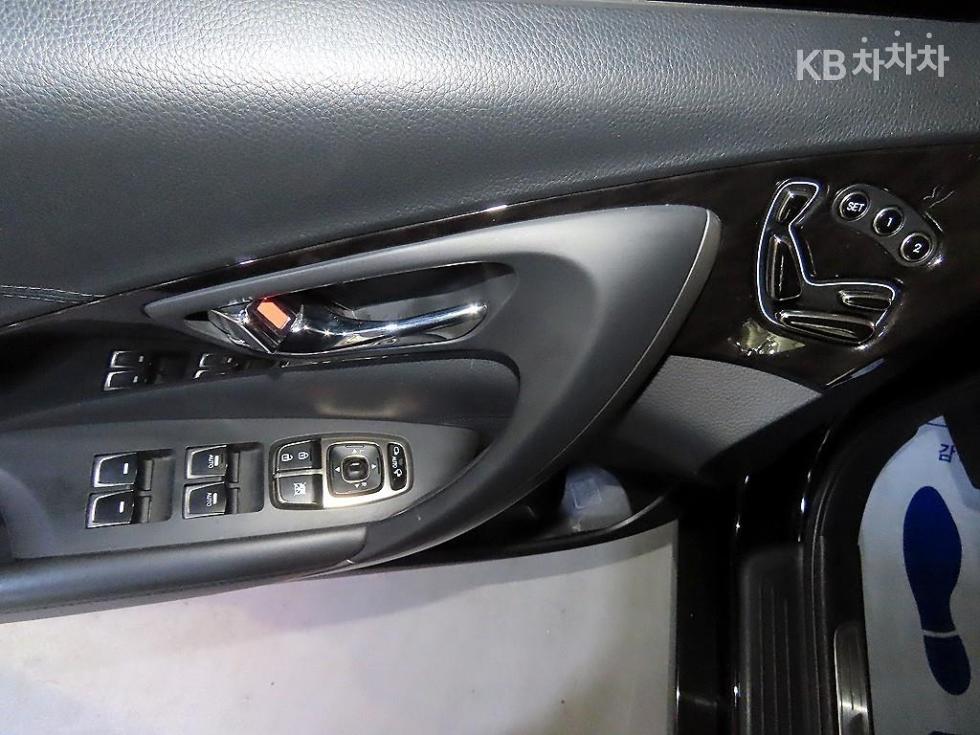 Hyundai Grandeur — miniaturë 13