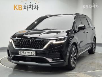 Kia Carnival Diesel 9-Seater Signature — foto 1