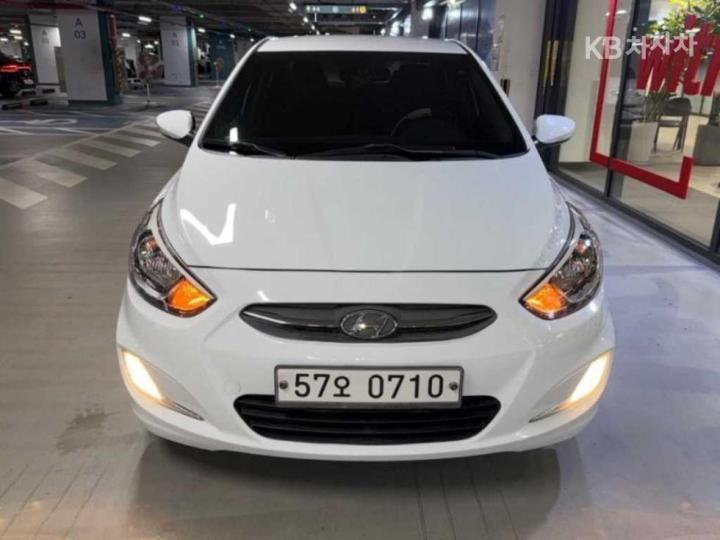 Hyundai Accent 1.4 VVT Modern — foto 1