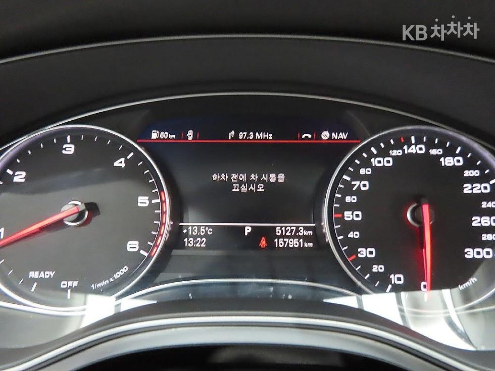 Audi A6 — miniaturë 6