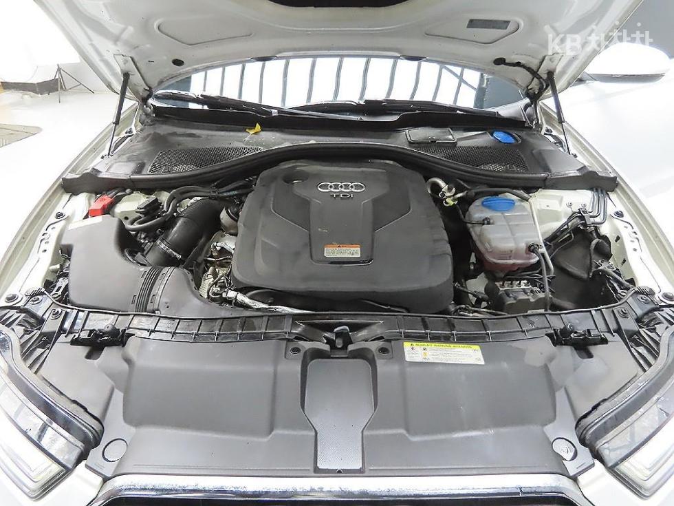 Audi A6 — miniaturë 8