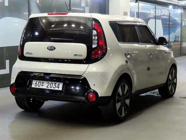 Kia Soul — miniaturë 4