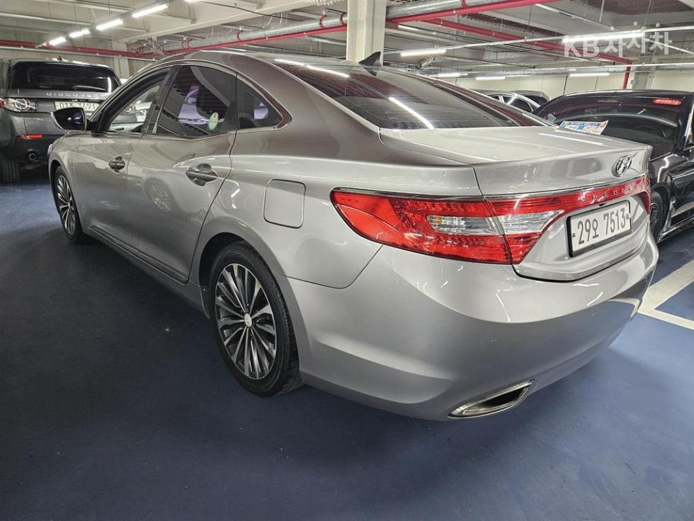 Hyundai Grandeur — miniaturë 3