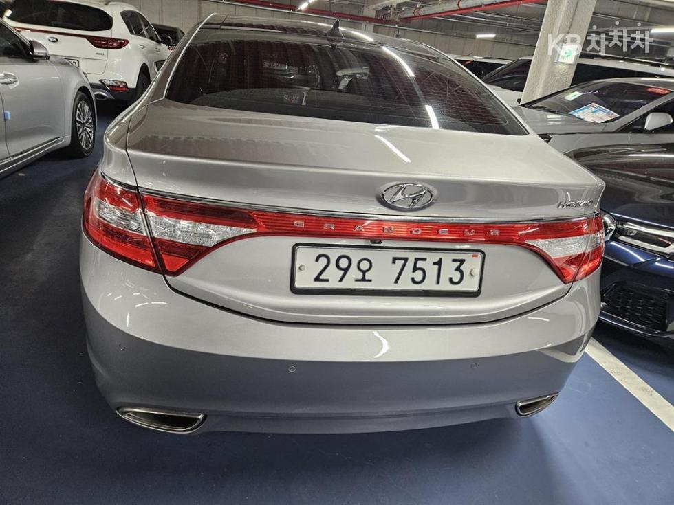 Hyundai Grandeur — miniaturë 4