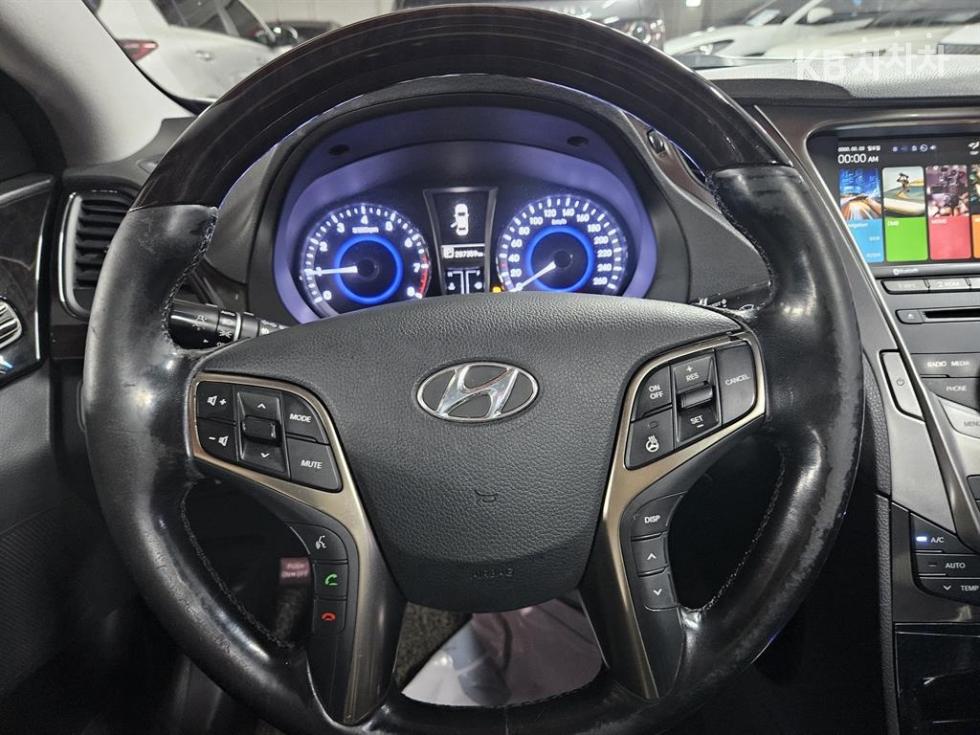 Hyundai Grandeur — miniaturë 8