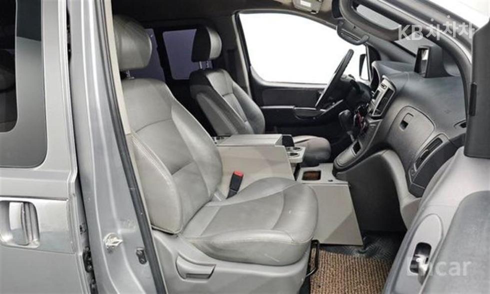 Hyundai Starex — miniaturë 13