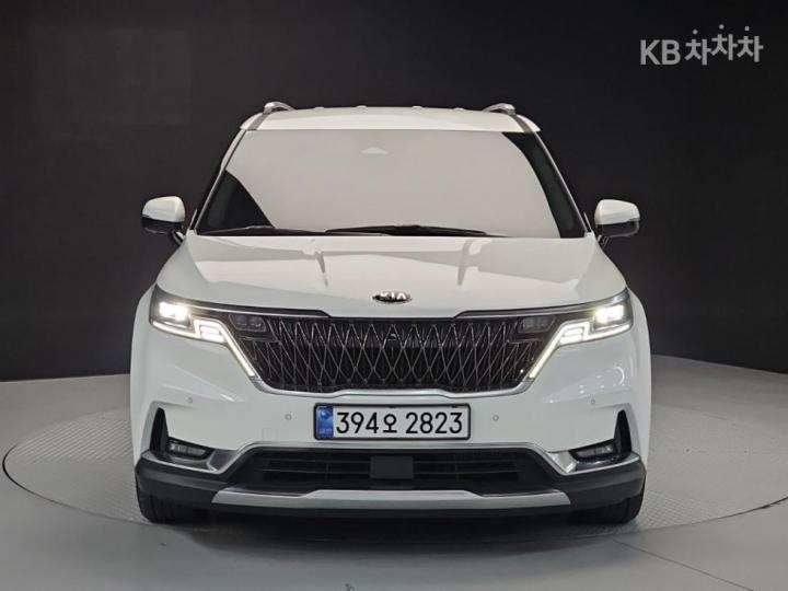 Kia Carnival — miniaturë 2