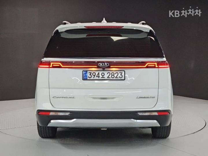 Kia Carnival — miniaturë 3