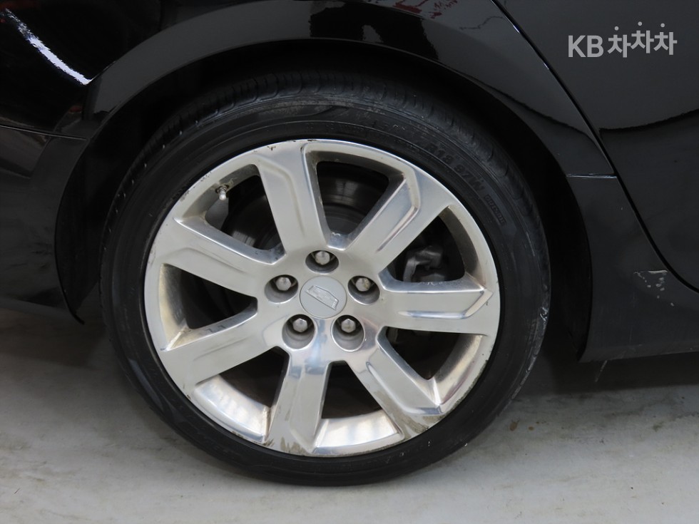 Cadillac CTS — miniaturë 20
