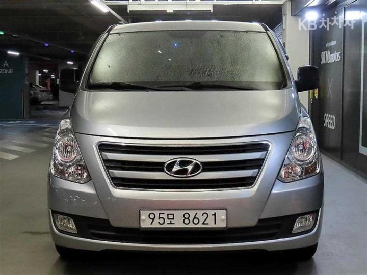 Hyundai Starex — miniaturë 2
