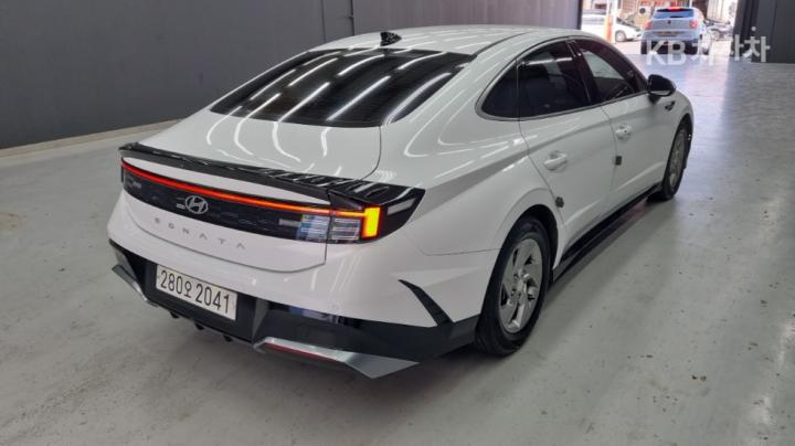 Hyundai Sonata — miniaturë 2