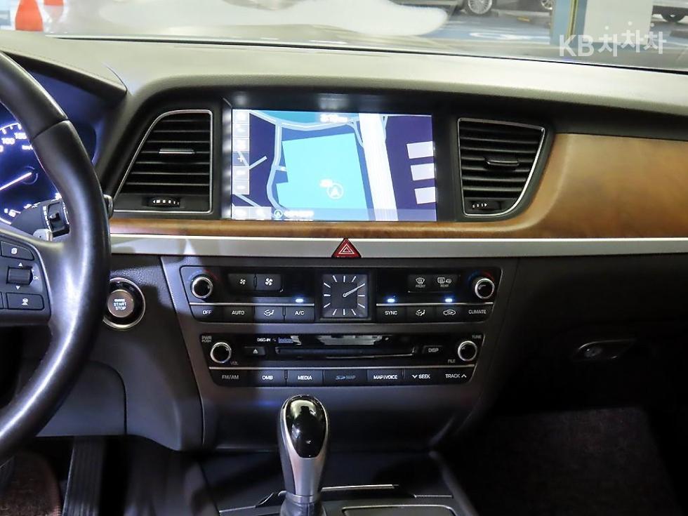 Hyundai Genesis — miniaturë 11
