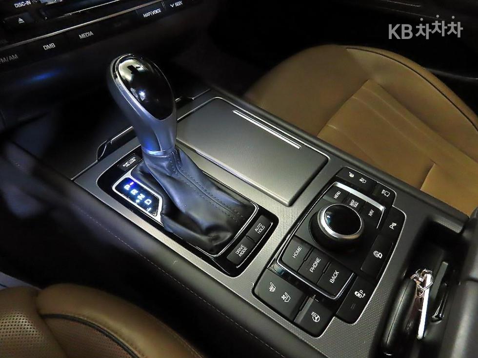 Hyundai Genesis — miniaturë 12
