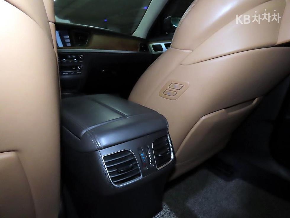 Hyundai Genesis — miniaturë 14