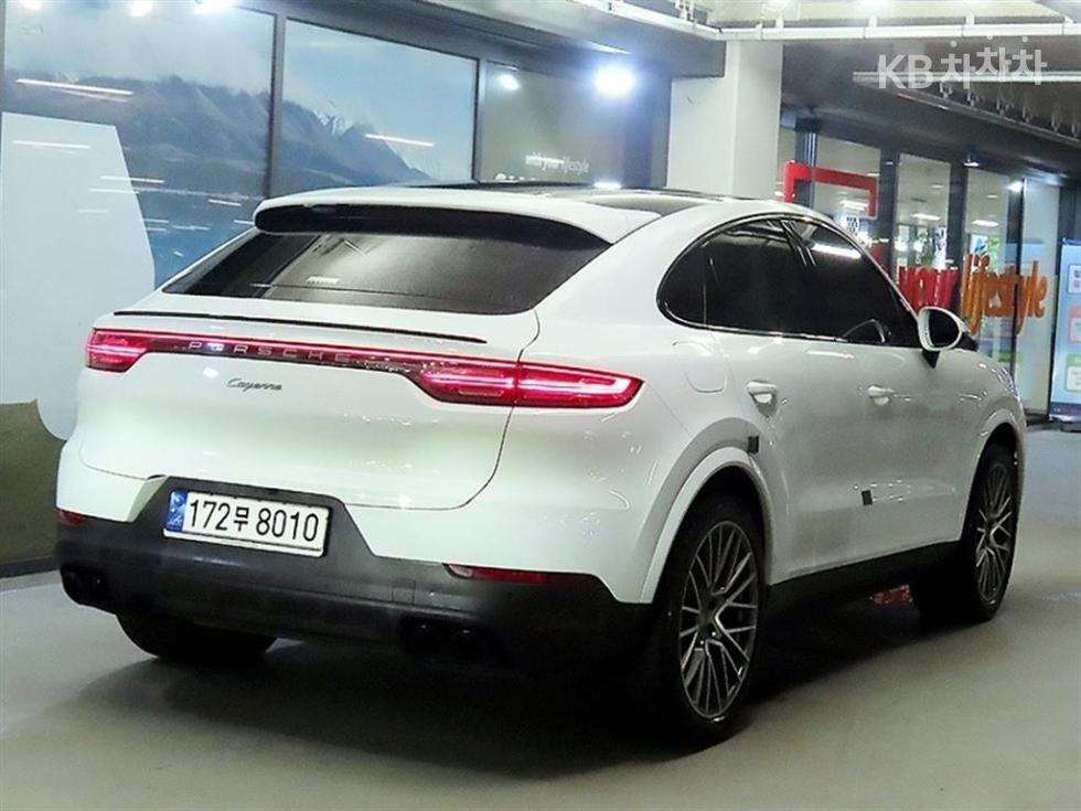 Porsche Cayenne — miniaturë 4