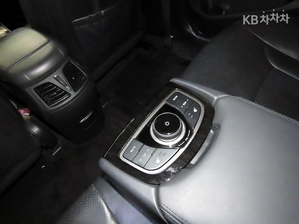 Hyundai Grandeur — miniaturë 18