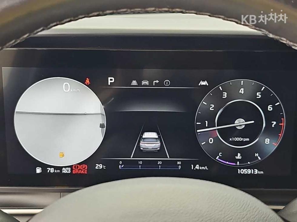 Kia Carnival — miniaturë 6