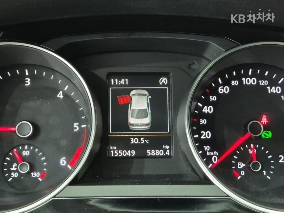 Volkswagen Jetta — miniaturë 6