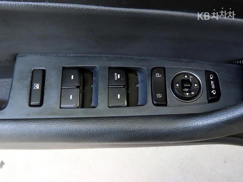 Hyundai Sonata — miniaturë 13