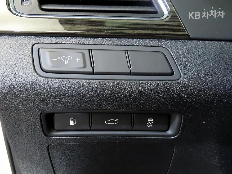 Hyundai Sonata — miniaturë 14