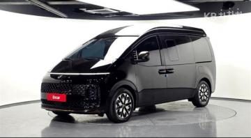 Hyundai Staria 4WD Lounge 9-Seater Limousine — foto 1