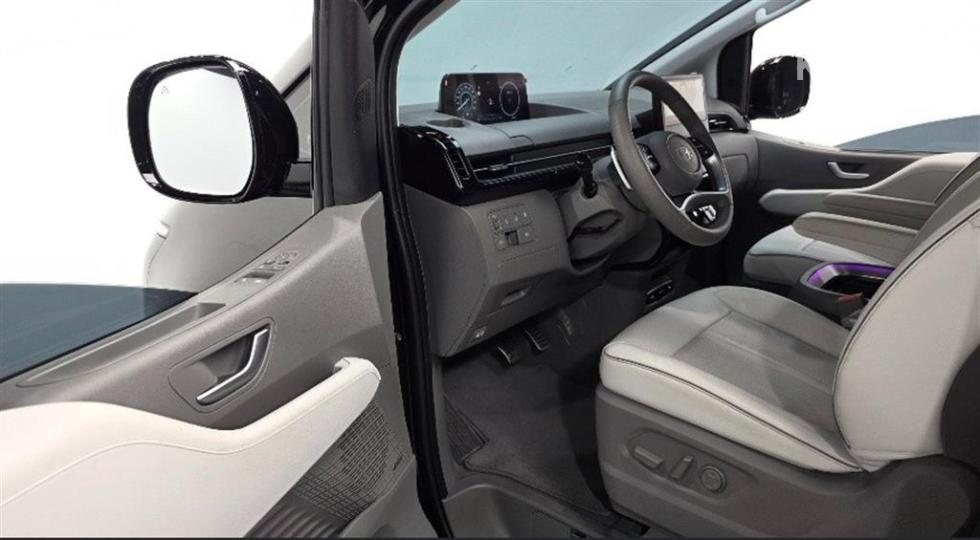 Hyundai Staria — miniaturë 10