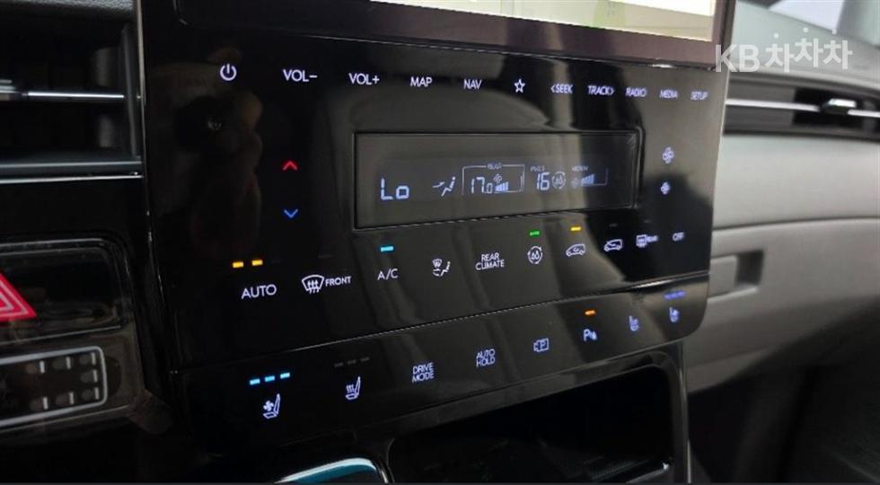 Hyundai Staria — miniaturë 16