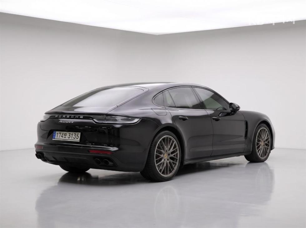 Porsche Panamera — miniaturë 5