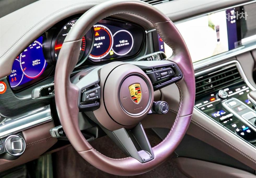 Porsche Panamera — miniaturë 9