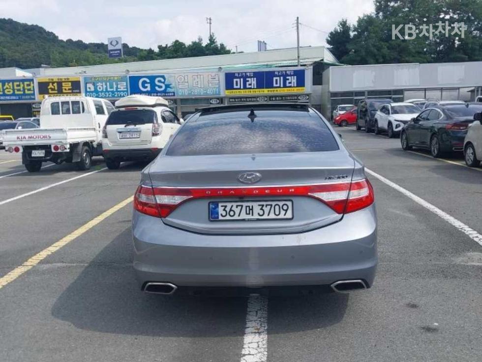 Hyundai Grandeur — miniaturë 5