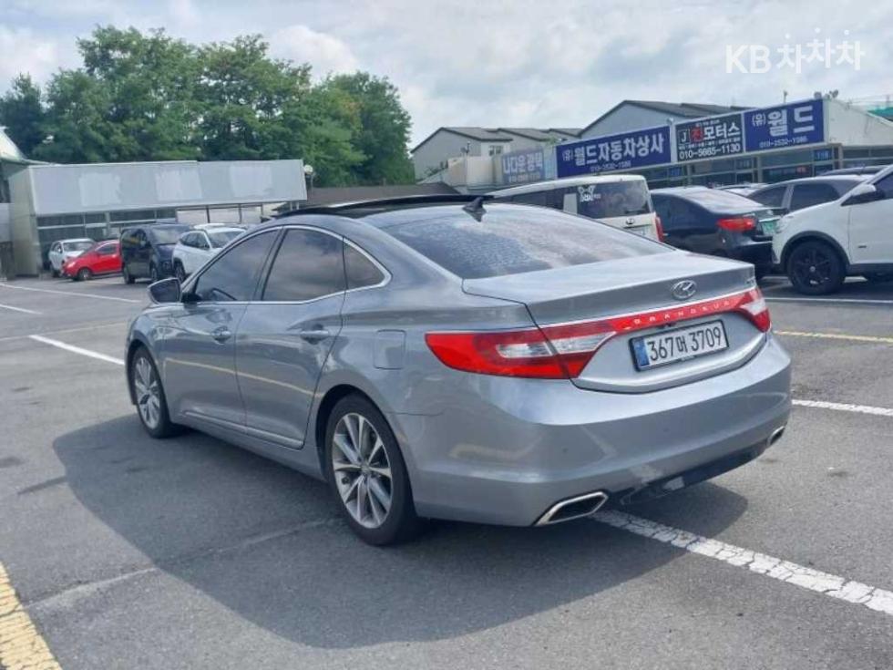 Hyundai Grandeur — miniaturë 6