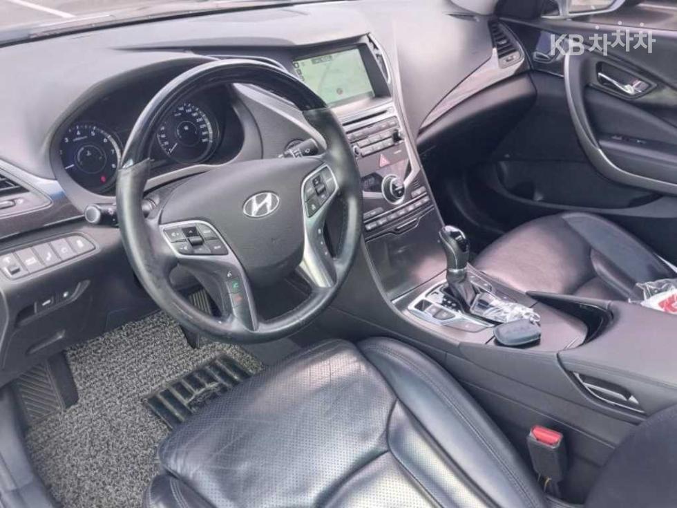 Hyundai Grandeur — miniaturë 9