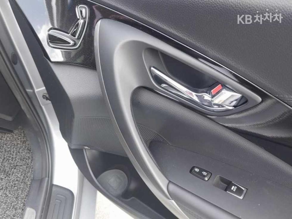 Hyundai Grandeur — miniaturë 18
