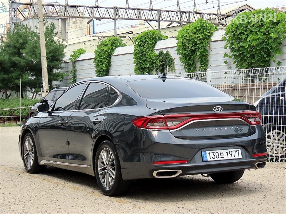 Hyundai Grandeur — miniaturë 3