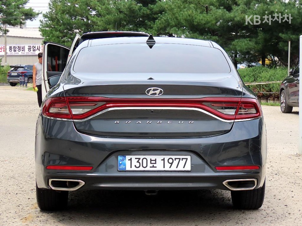 Hyundai Grandeur — miniaturë 4