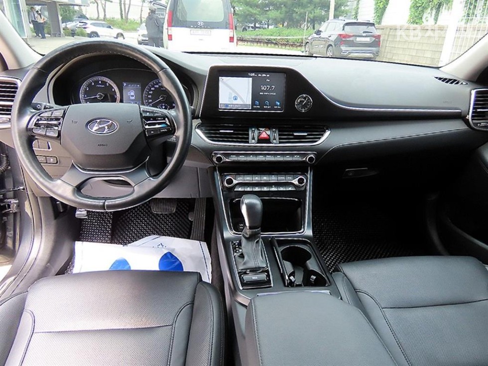 Hyundai Grandeur — miniaturë 7