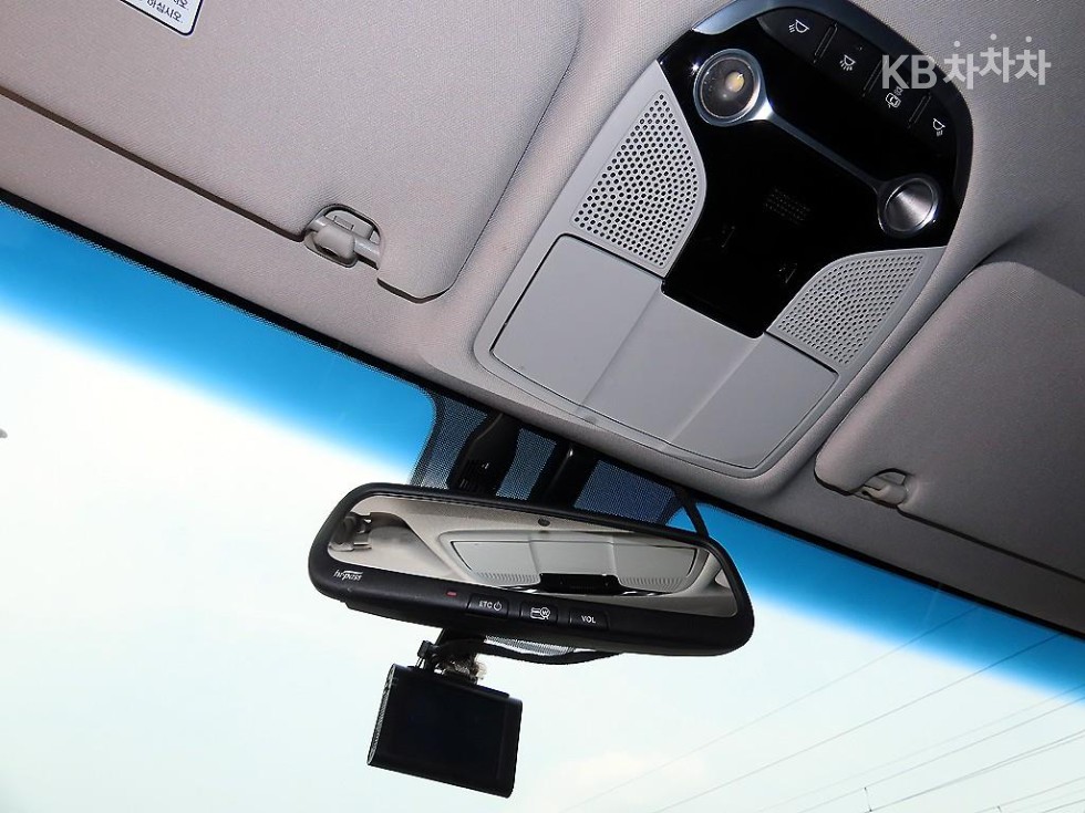 Hyundai Grandeur — miniaturë 16