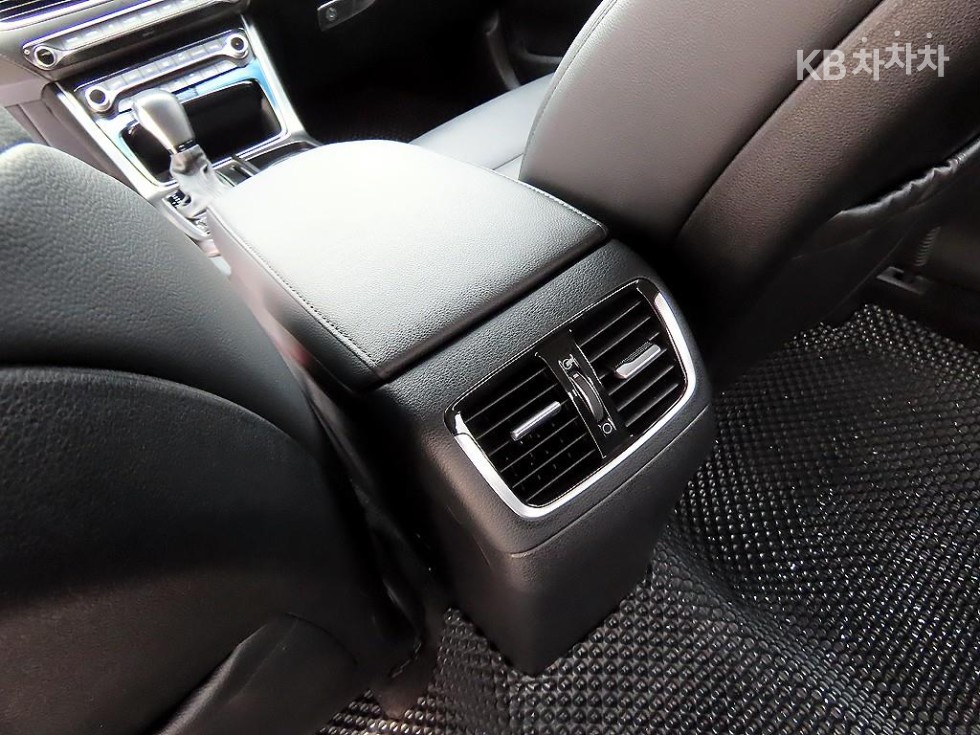 Hyundai Grandeur — miniaturë 17
