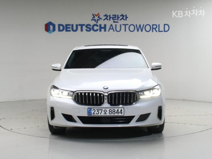 BMW 6er 6 gt 630i xdrive luxury line — foto 1