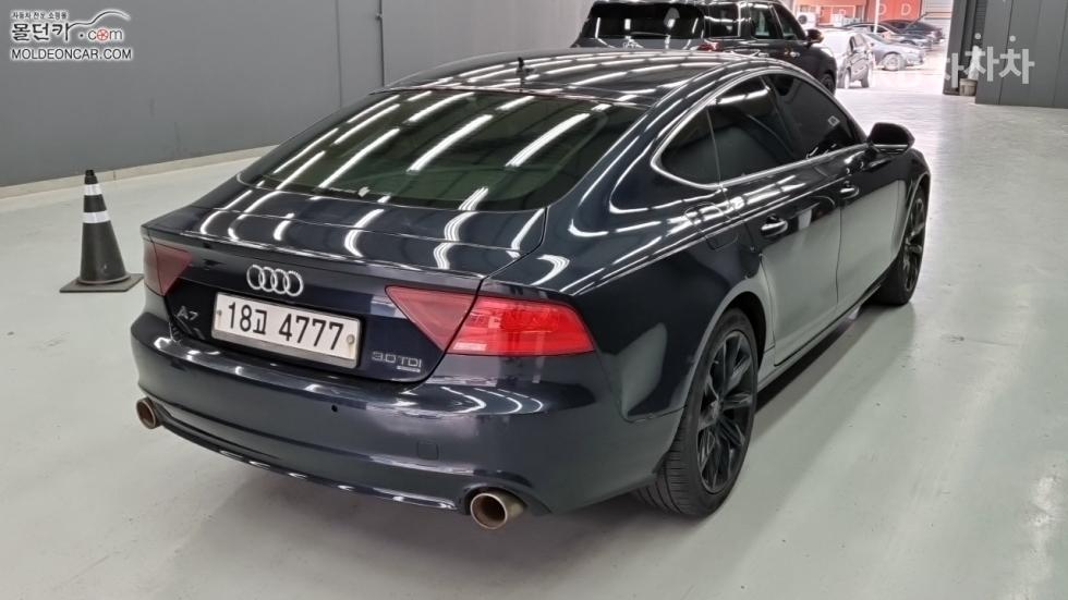 Audi A7 — miniaturë 2