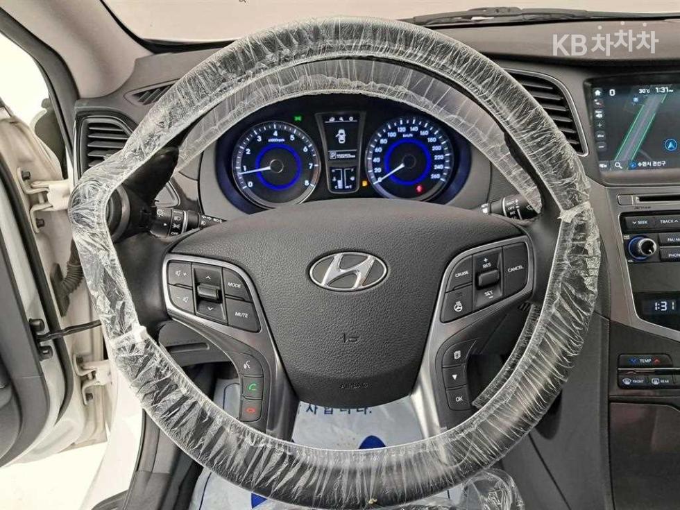 Hyundai Grandeur — miniaturë 7