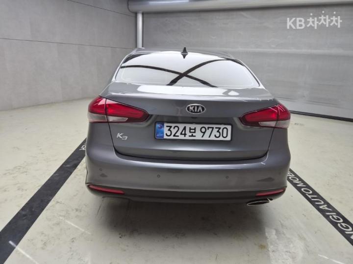 Kia K3 — miniaturë 3
