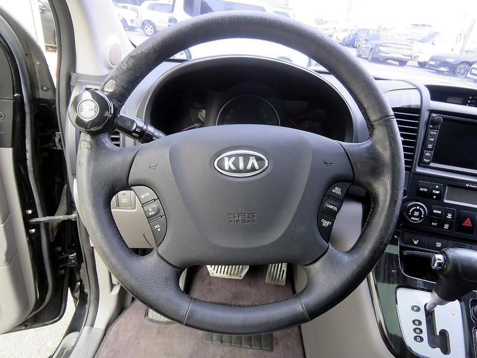 Kia Carnival — miniaturë 11