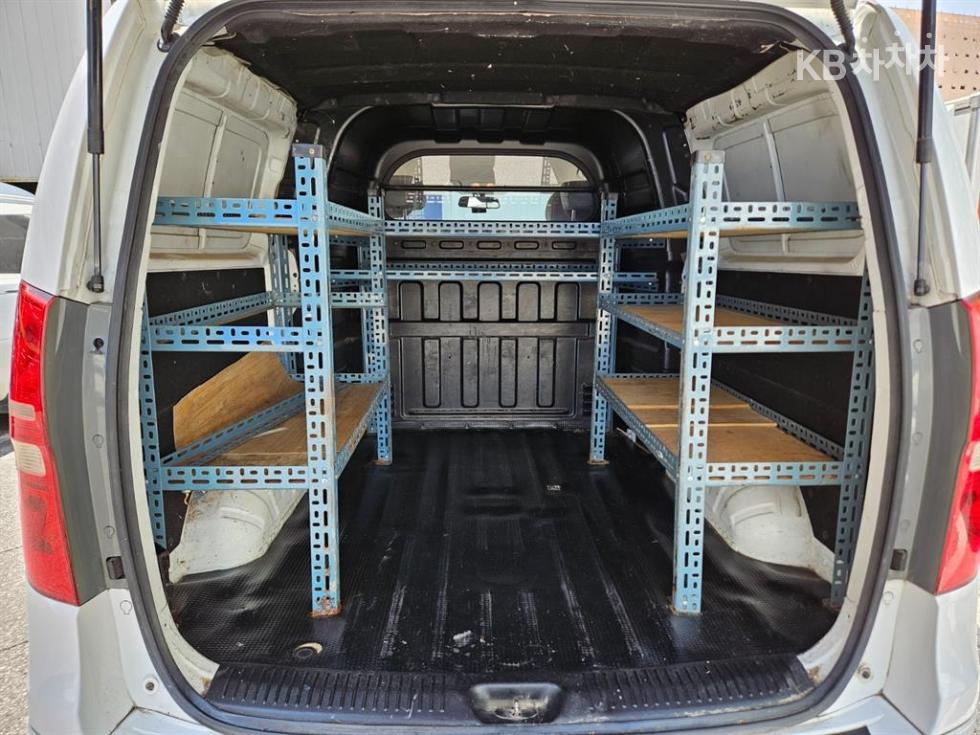 Hyundai Starex — miniaturë 15