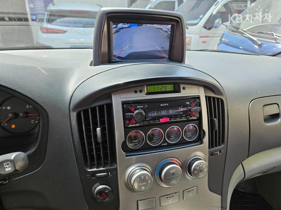 Hyundai Starex — miniaturë 20