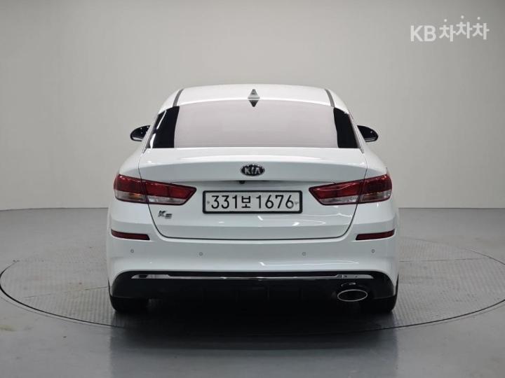 Kia K5 — miniaturë 3