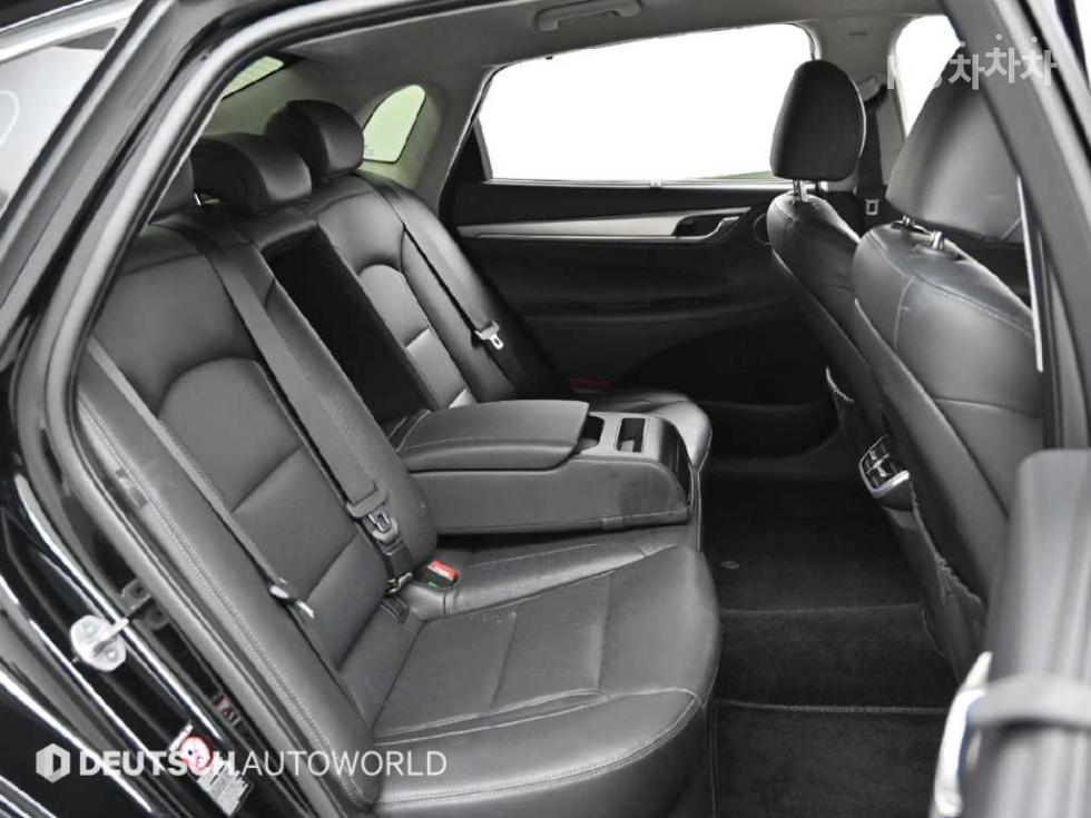 Hyundai Grandeur — miniaturë 12