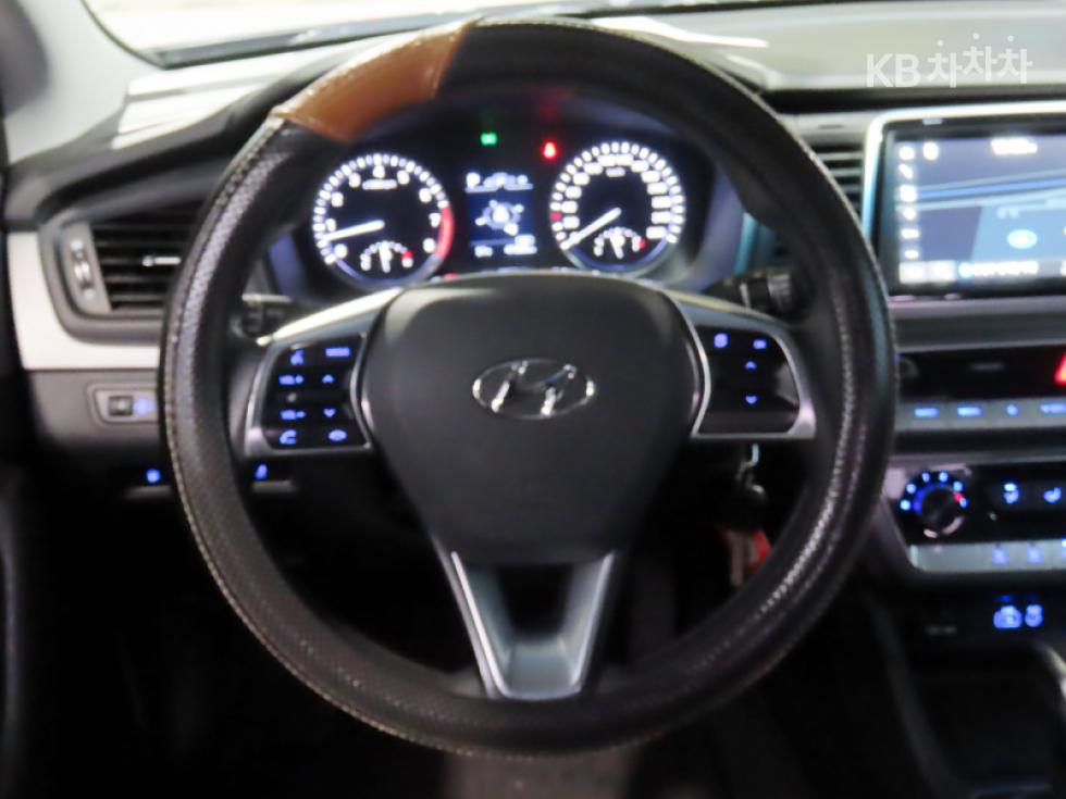 Hyundai Sonata — miniaturë 11